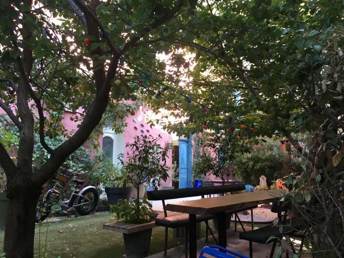 Hotel Jardin Vieux Port Panier Marseilles Exterior foto